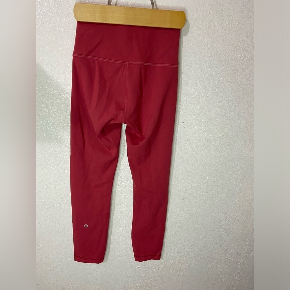 Lululemon legging - Picture 2 of 15